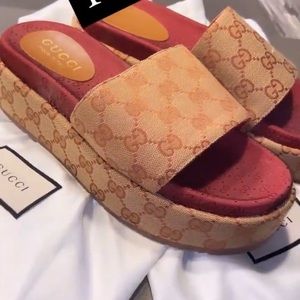 Gucci Sandals